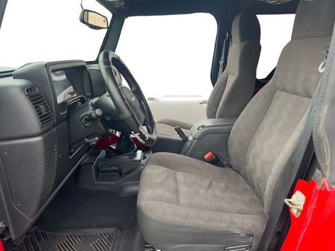 Used 2005 Jeep Wrangler Rubicon image 14