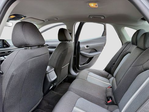 Used 2020 Hyundai Sonata SEL w/ Cargo Package FWD image 12