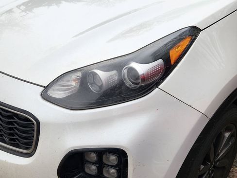 Used 2019 Kia Sportage EX w/ EX Sport Appearance Package image 12