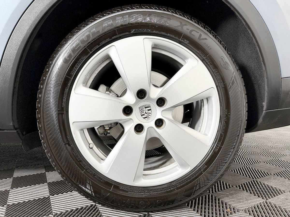 Used 2019 Porsche Cayenne AWD/4WD image 23