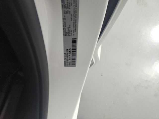 Used 2025 Chrysler Pacifica Limited FWD image 39