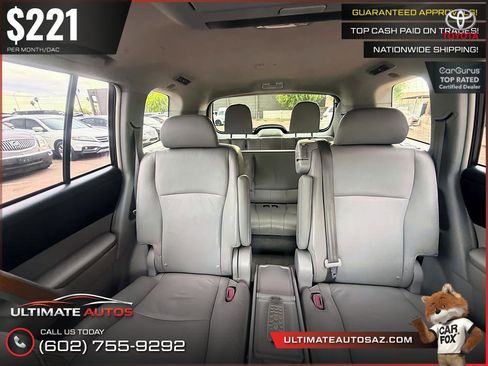 Used 2010 Toyota Highlander Limited AWD/4WD image 17