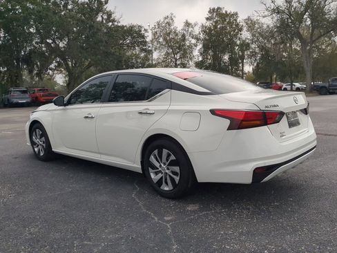 Certified 2025 Nissan Altima 2.5 S image 6