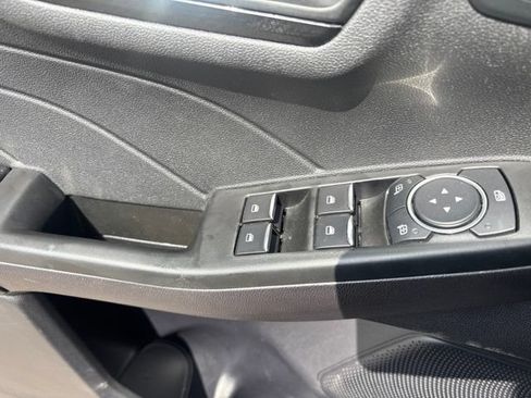 Used 2022 Ford Escape SEL w/ SEL Stealth AWD Package image 17