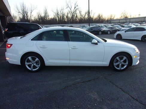 Used 2019 Audi A4 2.0T Premium w/ Convenience Package image 4