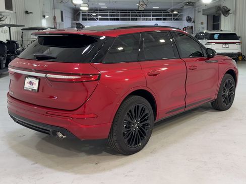 New 2025 Lincoln Corsair Premiere w/ Equipment Group 101A image 9