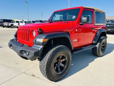 Used 2021 Jeep Wrangler Sport AWD/4WD image 26