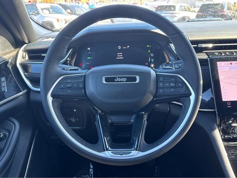 Certified 2022 Jeep Grand Cherokee Trailhawk image 14