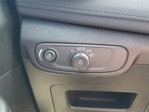 Certified 2025 Chevrolet TrailBlazer LS w/ LS Convenience Package image 19