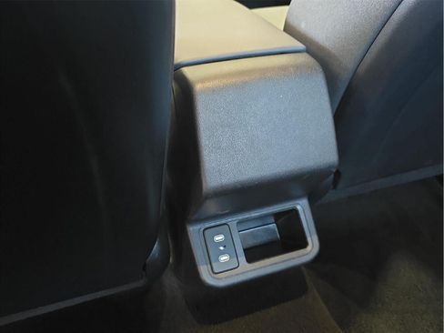 Used 2025 Kia K4 FWD image 21