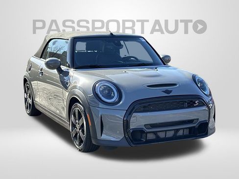Used 2023 MINI Cooper S image 7