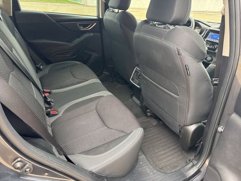 Used 2020 Subaru Forester Premium image 6