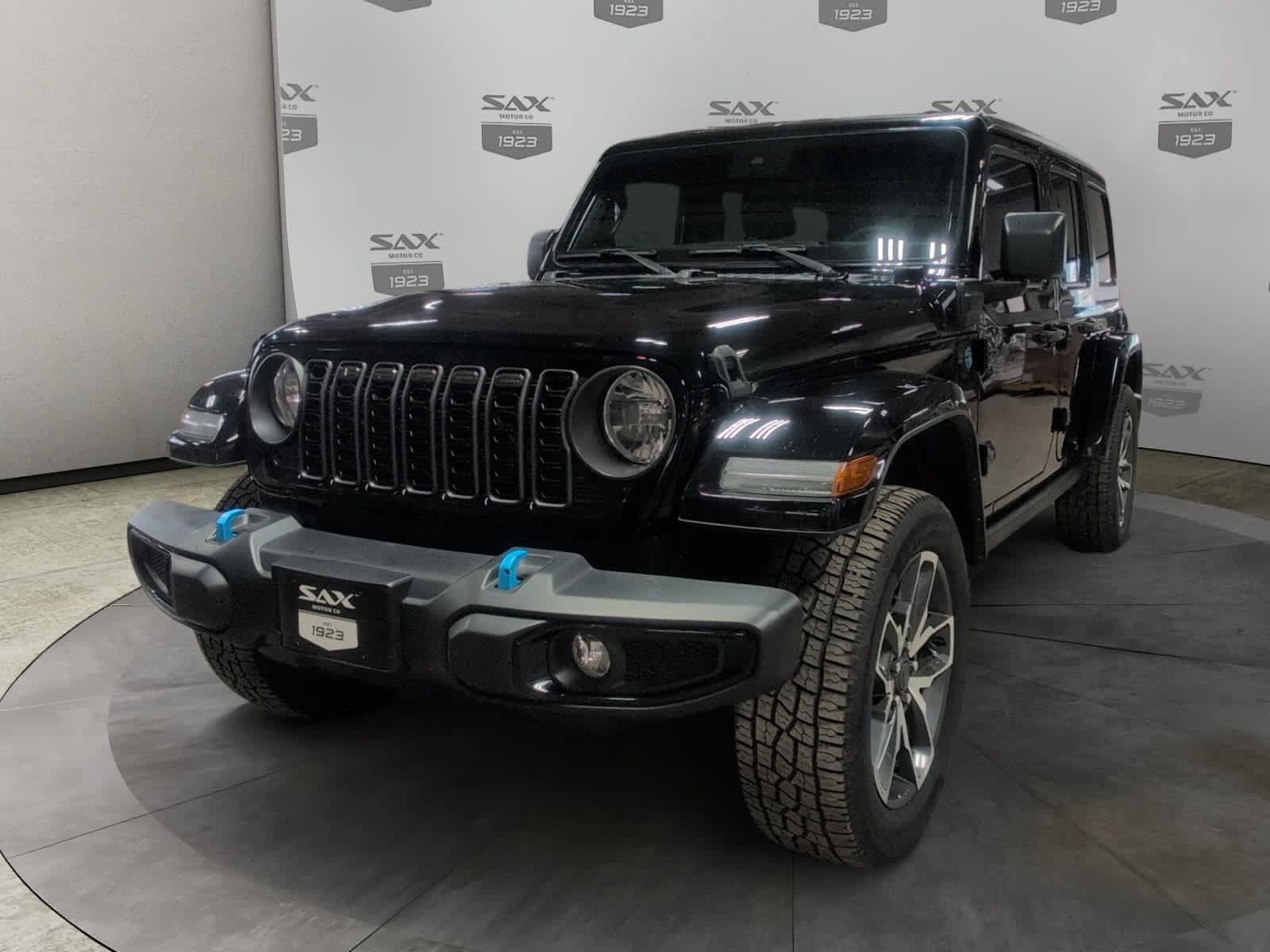 Used 2024 Jeep Wrangler Unlimited AWD/4WD image 7