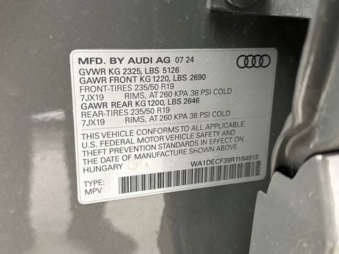 Used 2024 Audi Q3 2.0T Premium image 25