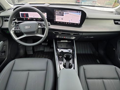 New 2026 Audi Q3 quattro 2.0T AWD/4WD image 31