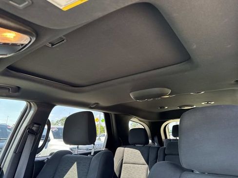 Used 2021 Dodge Durango SXT RWD image 23