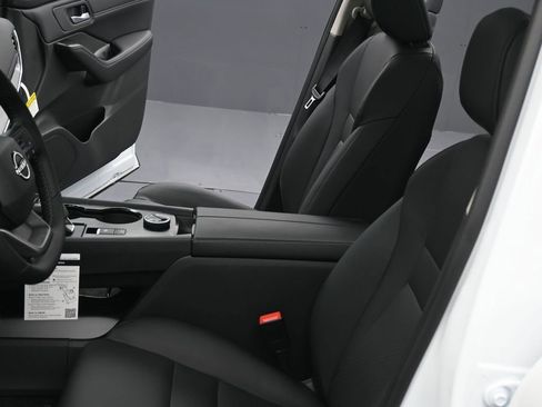 New 2026 Nissan Rogue SV image 19