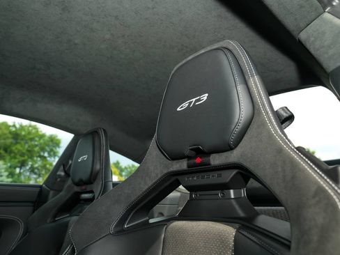 Certified 2026 Porsche 911 GT3 RWD image 26
