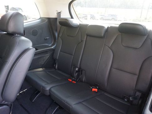 Used 2022 Kia Telluride SX w/ SX Prestige Package AWD/4WD image 17