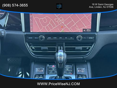 Used 2019 Porsche Macan image 15