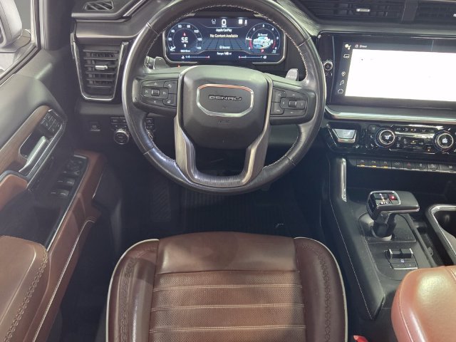 Used 2022 GMC Sierra 1500 Denali Ultimate AWD/4WD image 5