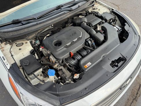 Used 2017 Hyundai Sonata SE FWD image 24
