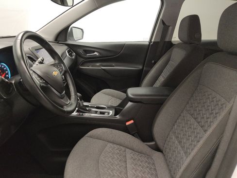 Used 2024 Chevrolet Equinox LT AWD/4WD image 17