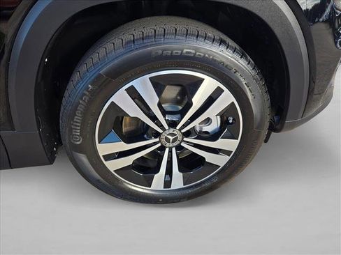 Certified 2025 Mercedes-Benz GLB 250 GLB 250 image 24