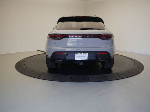 New 2026 Porsche Macan AWD/4WD image 6