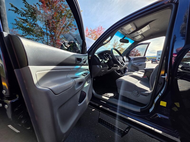 Used 2012 Toyota Tacoma 4x4 Double Cab w/ TRD Off-Road Pkg image 49