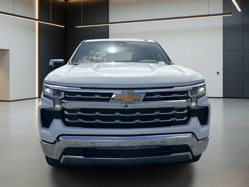 Used 2022 Chevrolet Silverado 1500 LTZ w/ LTZ Premium Package AWD/4WD image 9