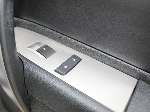 Used 2010 Chevrolet Silverado 1500 LS AWD/4WD image 19