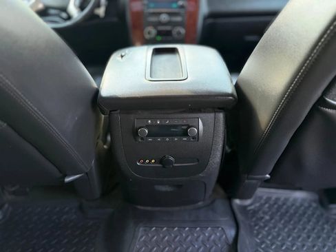 Used 2011 Chevrolet Tahoe LT AWD/4WD image 16