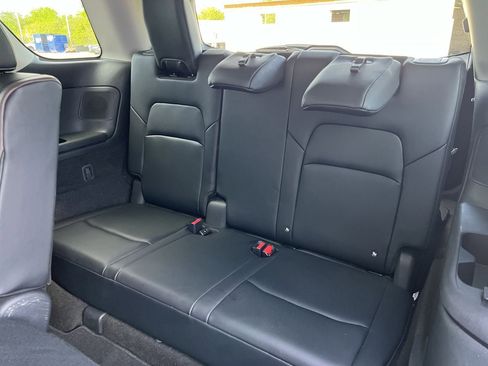 Certified 2023 Nissan Pathfinder Platinum w/ Cargo Package AWD/4WD image 28