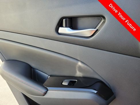 Used 2023 Nissan Altima 2.5 SR FWD image 22