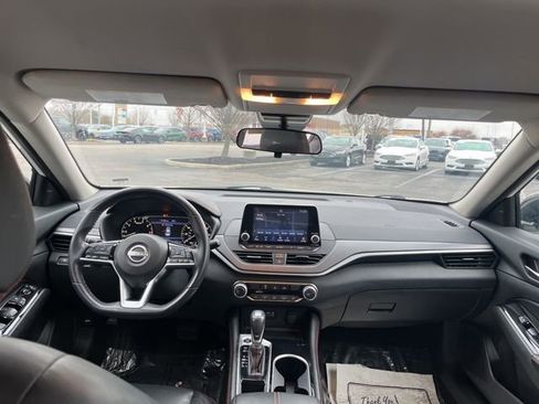 Used 2024 Nissan Altima 2.5 SR image 15