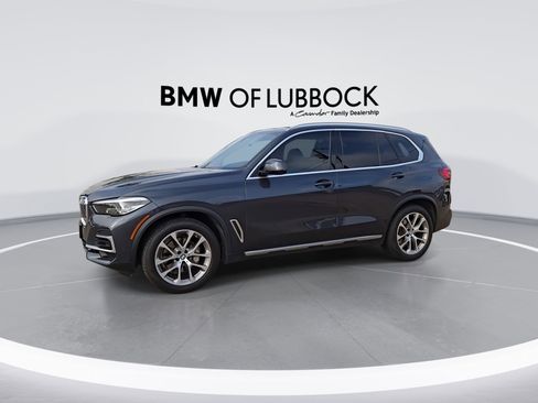 Used 2022 BMW X5 xDrive40i w/ Premium Package AWD/4WD image 5