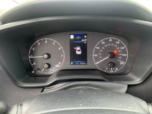 Used 2025 Toyota Corolla LE image 30