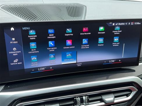 Used 2022 BMW i4 eDrive40 image 26