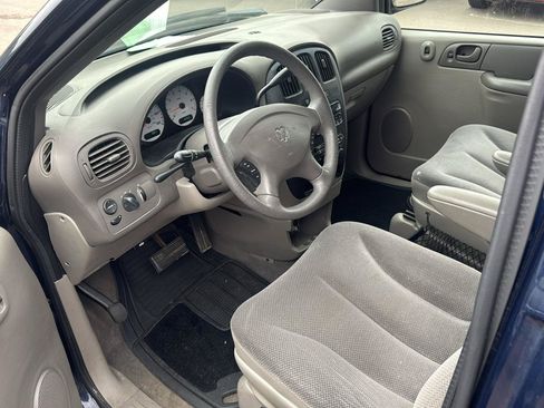 Used 2003 Dodge Grand Caravan SE FWD image 9