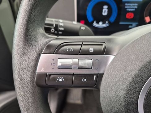 Used 2025 Hyundai Santa Cruz SEL FWD image 20