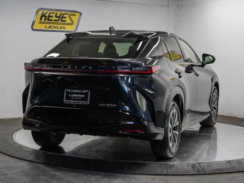Used 2025 Lexus RZ 300e w/ Accessory Package (2T) FWD image 4