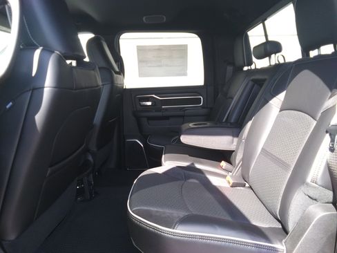 New 2026 RAM 2500 Laramie w/ Towing Technology Group image 8