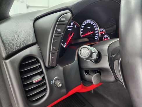 Used 2012 Chevrolet Corvette Grand Sport w/ 2LT Preferred Equipment Group image 40