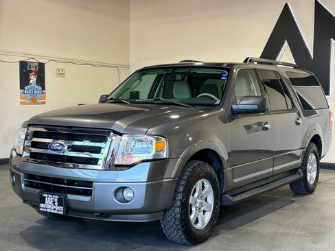 Used 2010 Ford Expedition EL XLT image 1