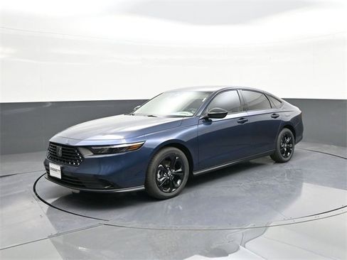 New 2025 Honda Accord SE image 27