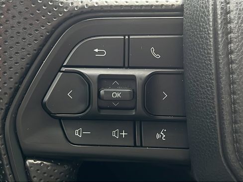 Used 2024 Toyota Tacoma SR5 RWD image 19
