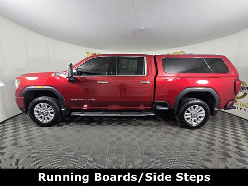 Certified 2022 GMC Sierra 2500 Denali w/ Denali Ultimate Package AWD/4WD image 4