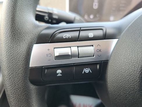 Used 2025 Hyundai Sonata SEL FWD image 31