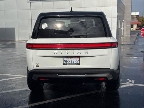 Used 2023 Rivian R1S Adventure image 6